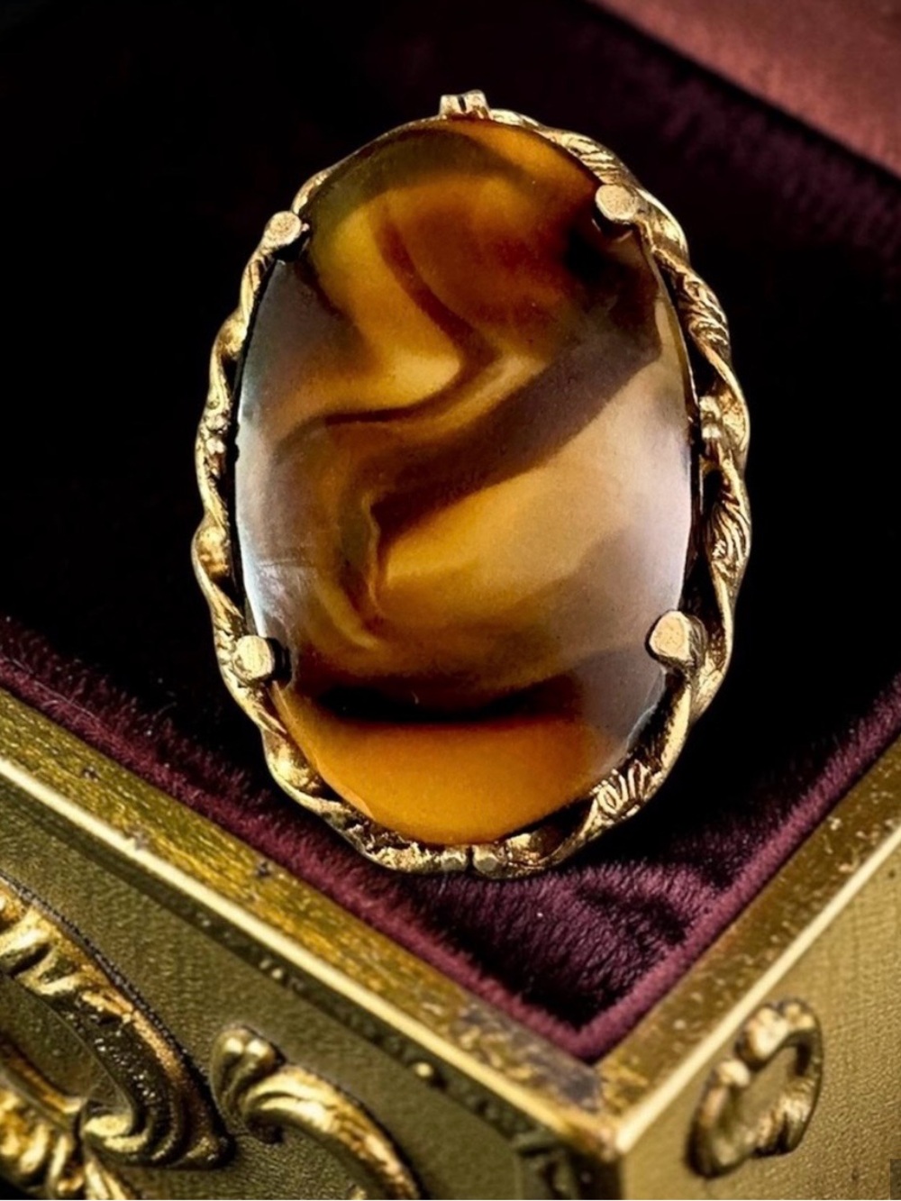 Miracle Vintage Porphyry Glass Brooch, Very Large